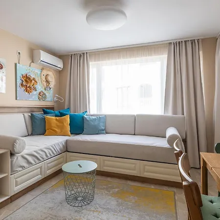 Aquamarine Daire Ahyolu