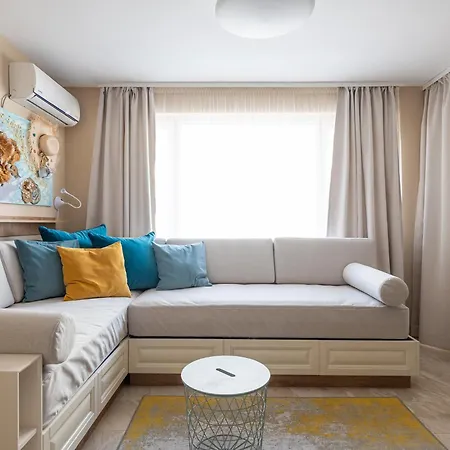 Aquamarine Daire